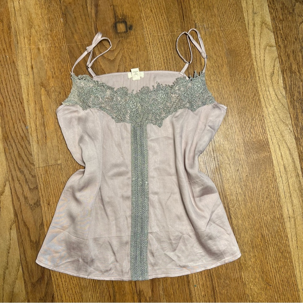 TINY from Anthropologie 100% rayon y2k tan‎ blouse Small crochet details gold - Picture 6 of 9